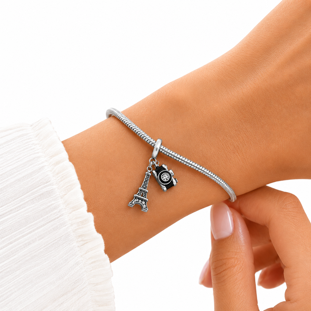 Charm Torre Eiffel y camara Plata Ley .925
