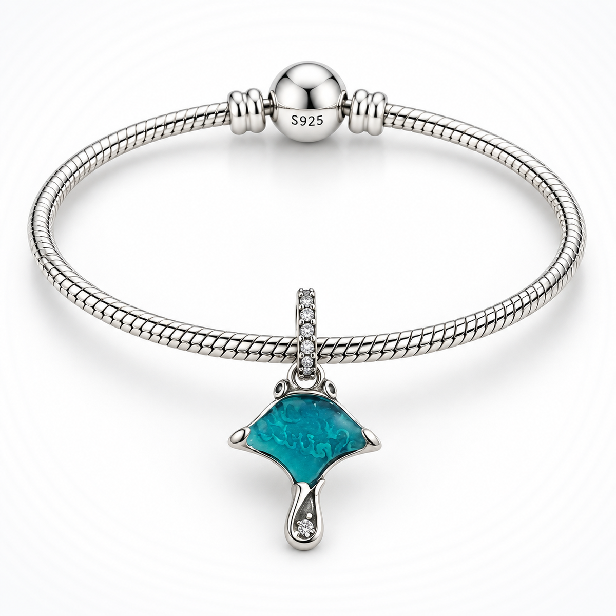 Charm Mantarraya Azul Plata Ley .925