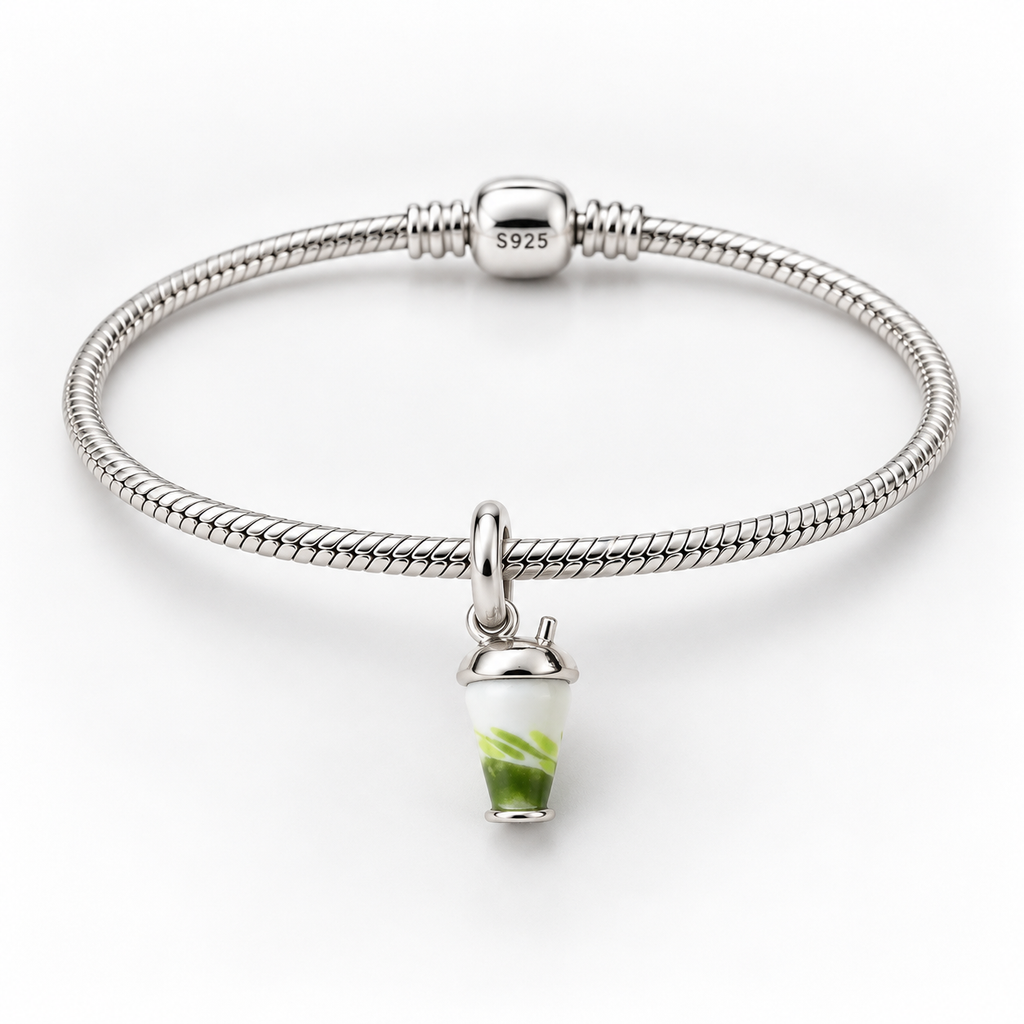 Charm  Matcha Latte Plata Ley .925