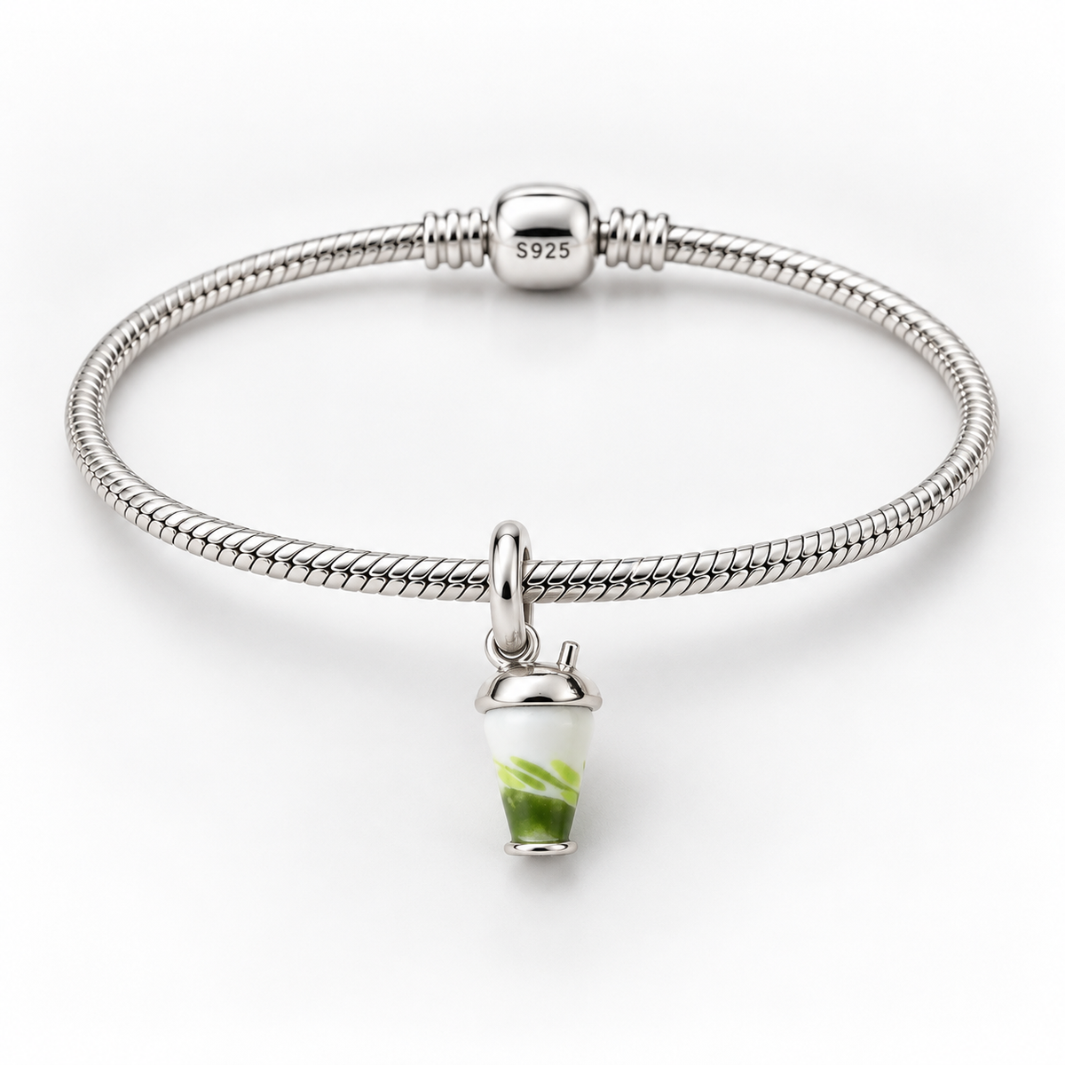 Charm  Matcha Latte Plata Ley .925