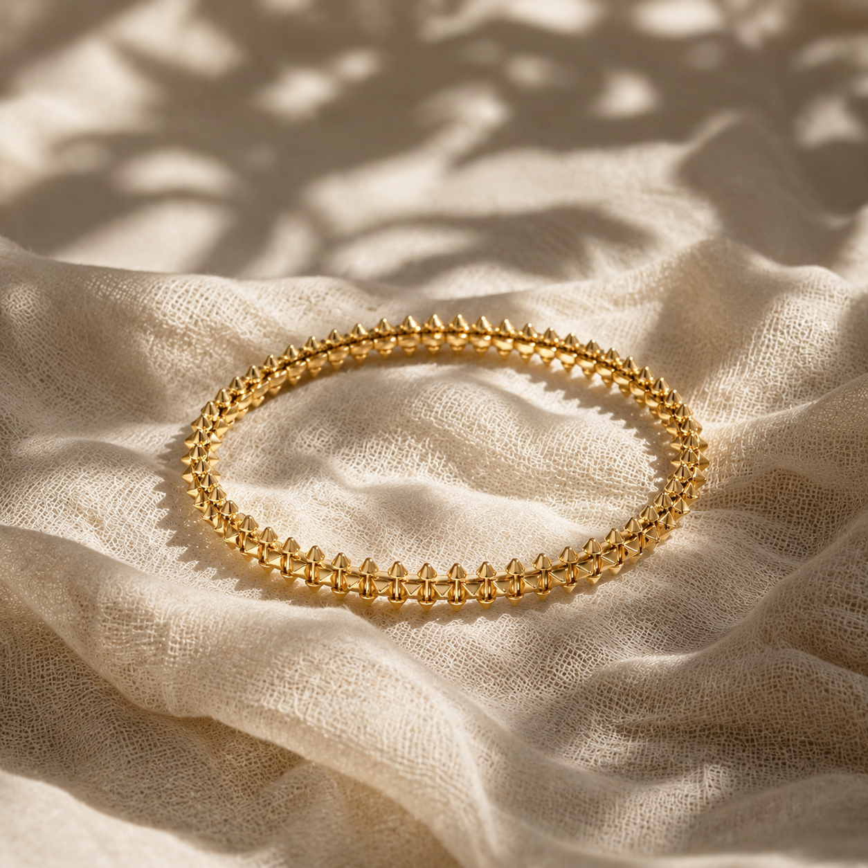 Pulsera Clash Mediano Dorado